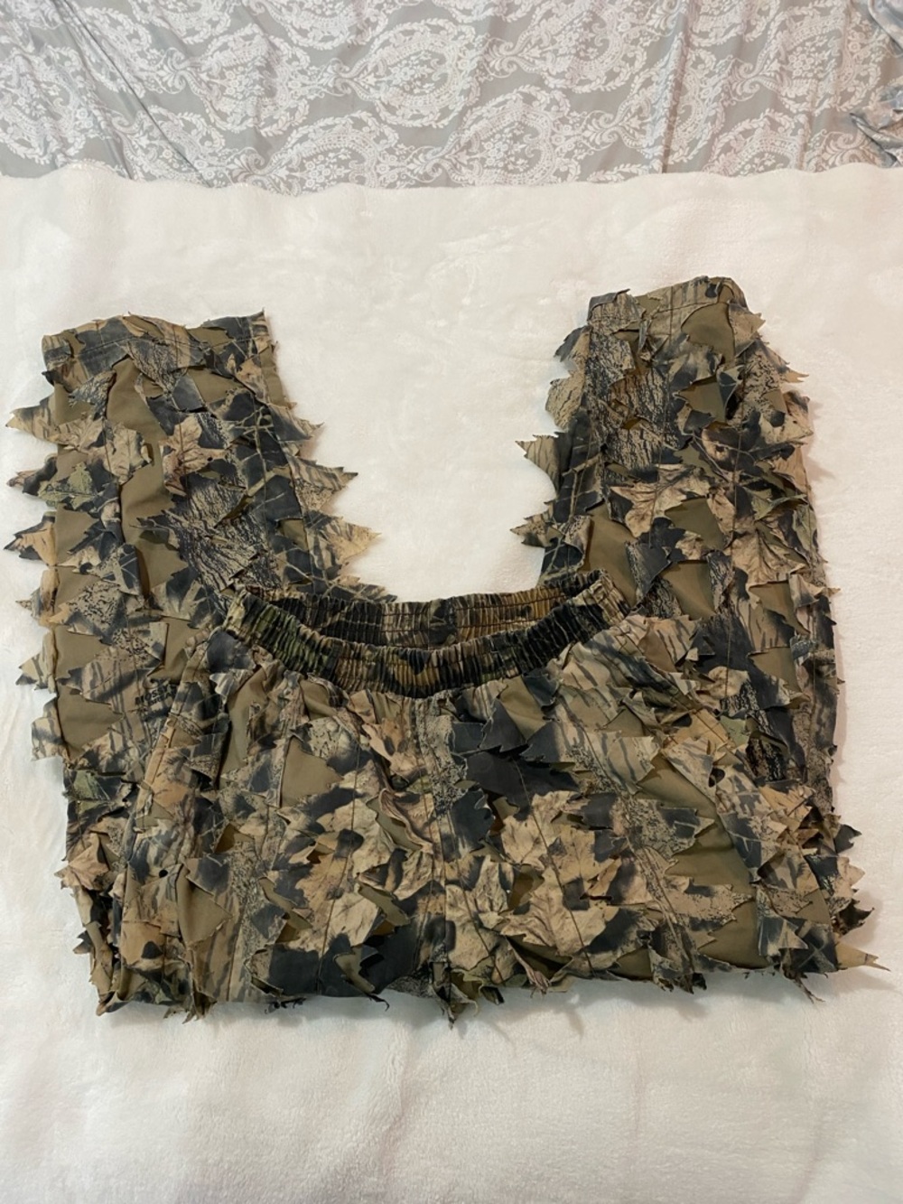 Cabela's Leafy Camo Ghillie Pants Size L Seclusion 3D Hunting Zipper Leg Pockets